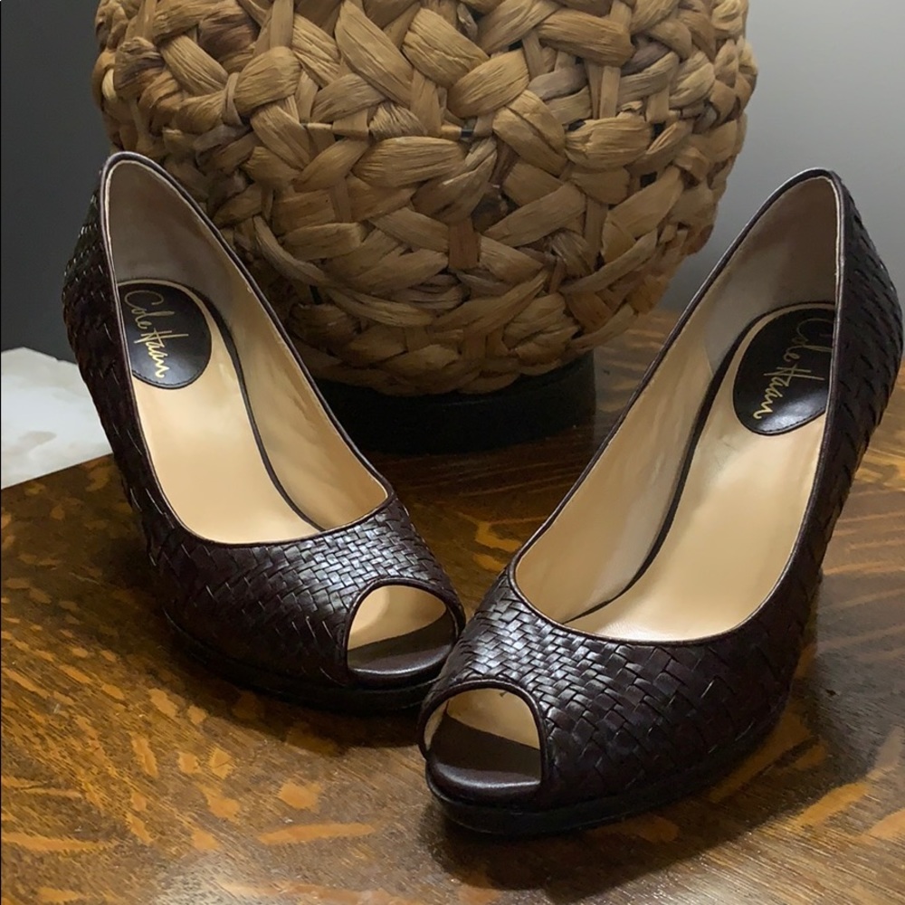 Cole Haan brown leather woven heel w/ Nike Air tec